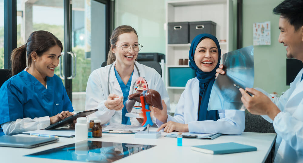 Consultas médicas externas en Guatemala: espacios renovados y múltiples especialidades